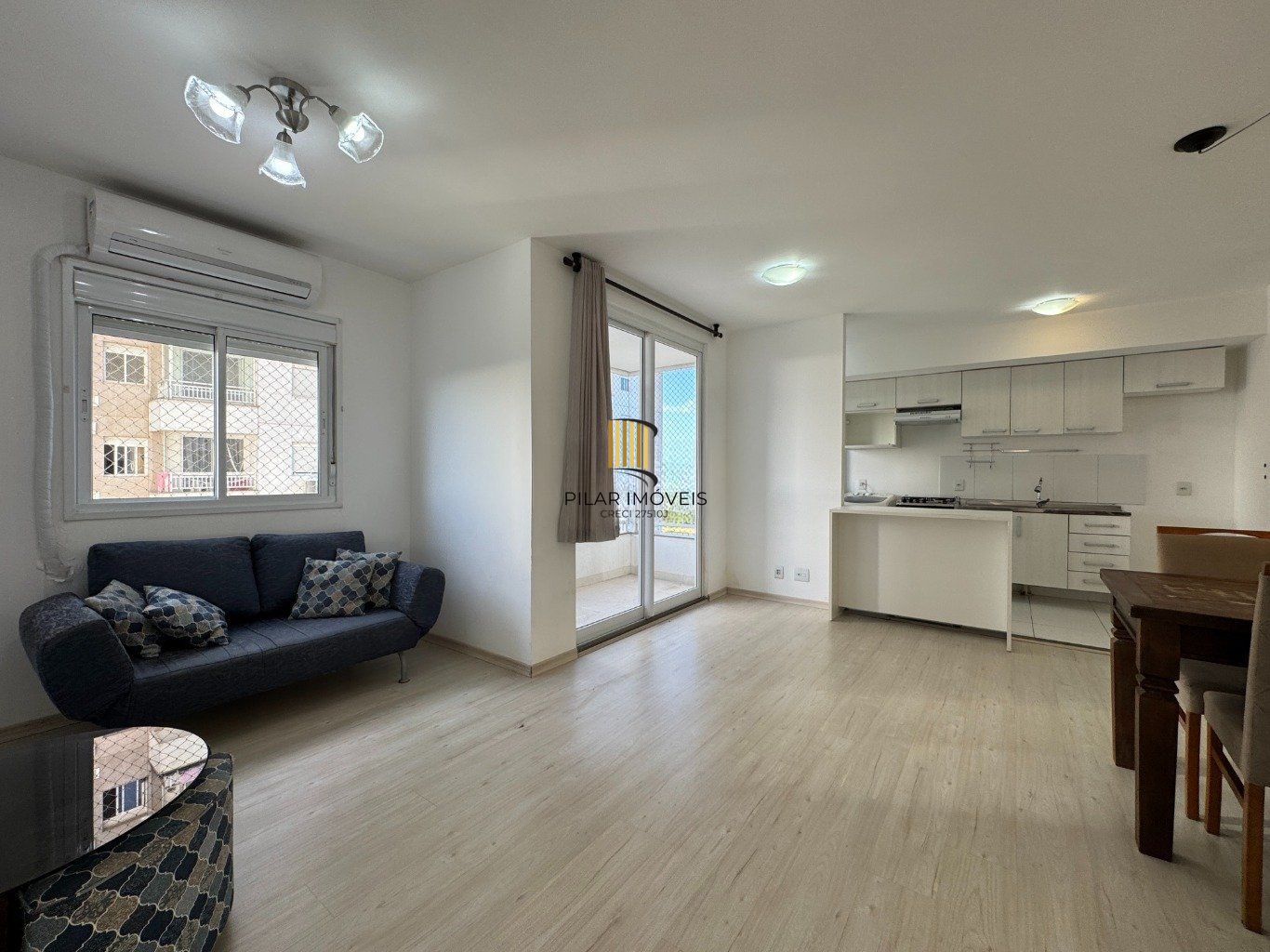 Apartamento de 2 quartos, 1 suíte, elevador e 1 vaga no bairro Humaitá. - Pilar Imóveis