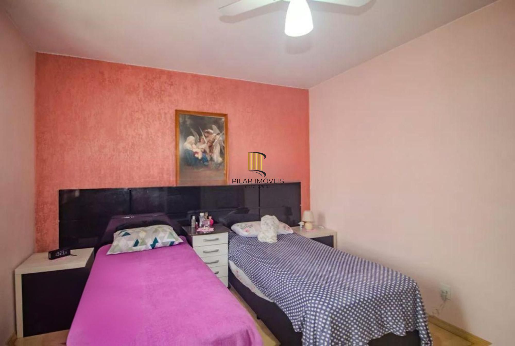 Casa de 3 quartos e 2 vagas de garagem no bairro Nonoai Porto Alegre.