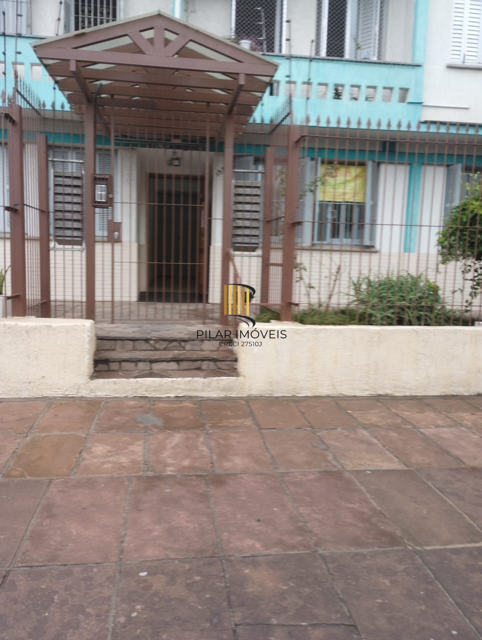 Apartamento de 2 dormitórios no bairro Santana