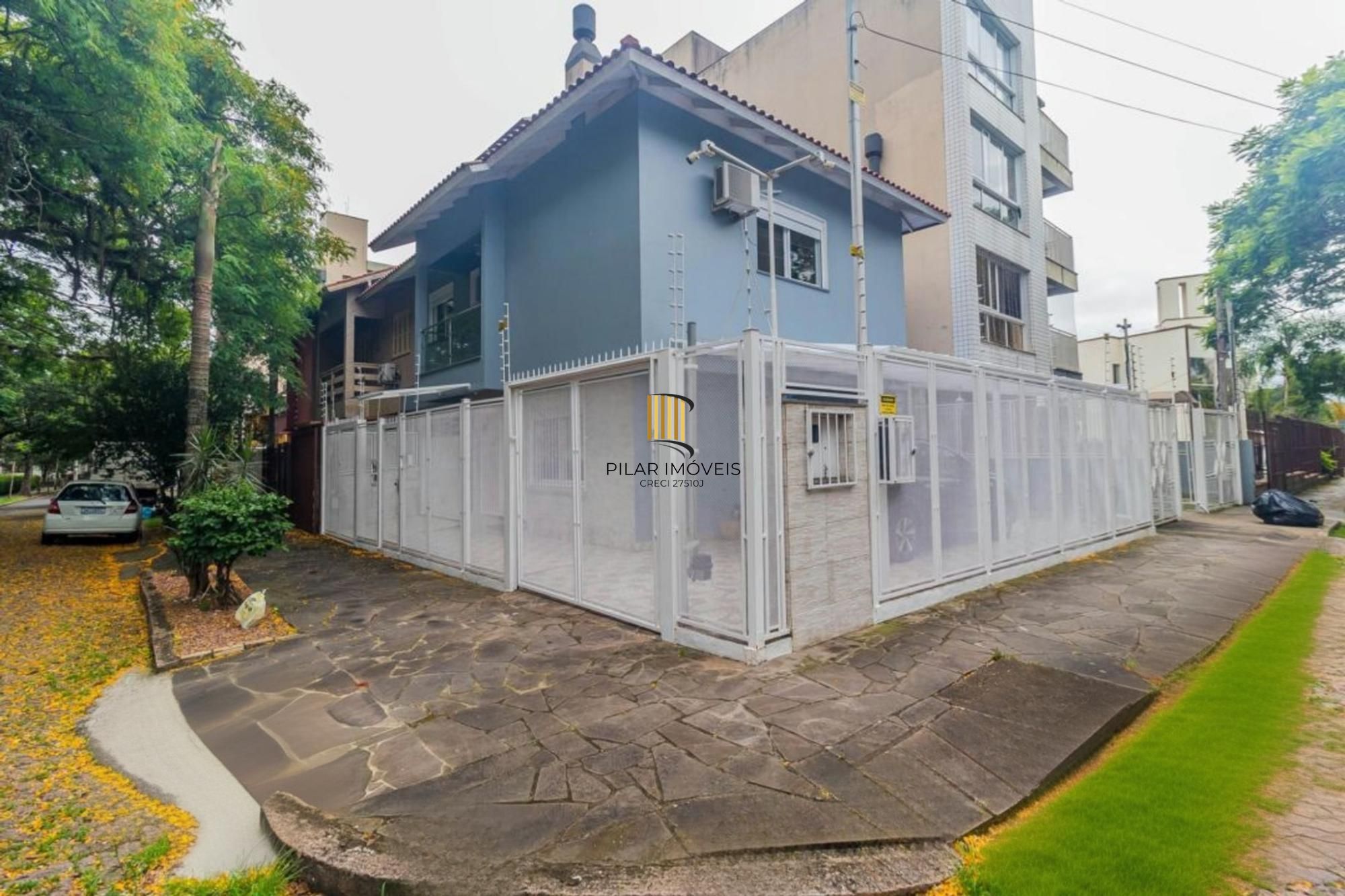 Casa com 3 dormitórios no Bairro Vila Ipiranga