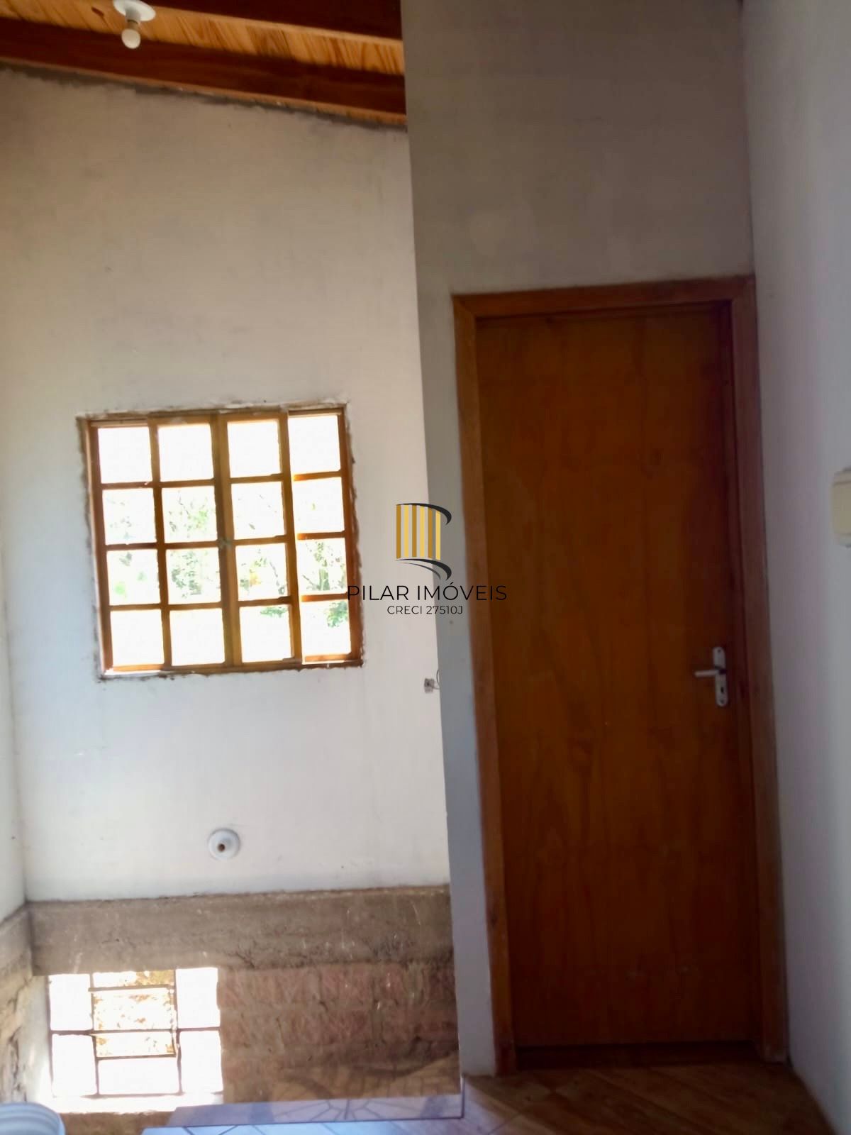 Chácara com Sobrado de 144m2, 2 dormitórios em Mato Fino, Gravataí