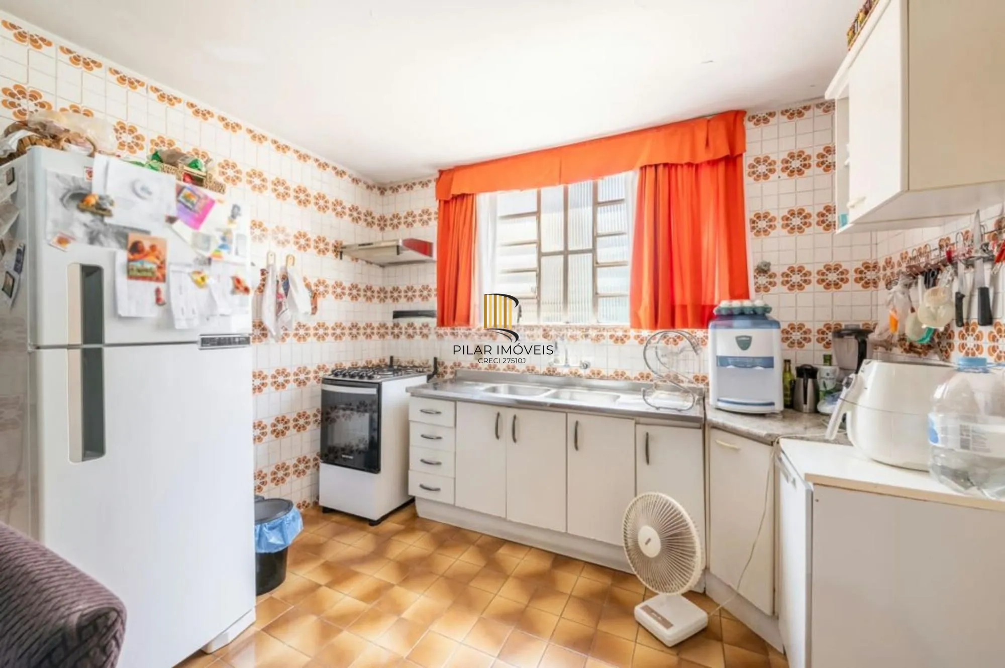 Casa 3 quartos, 2 suítes, 3 vagas no Rio Branco