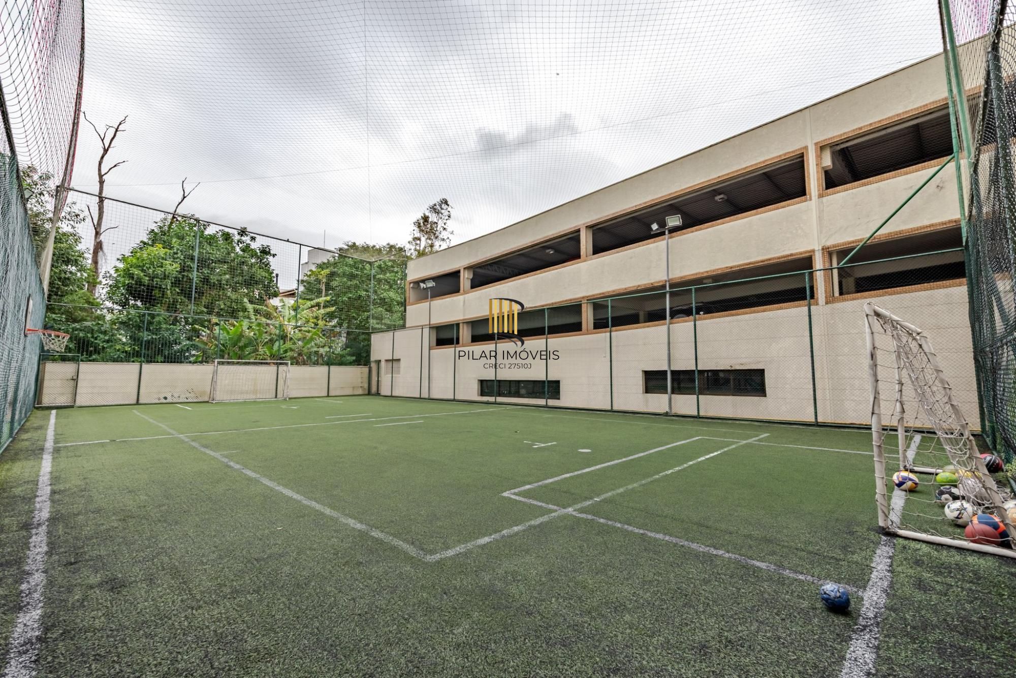 Apartamento de 3 dormitórios no bairro Menino Deus