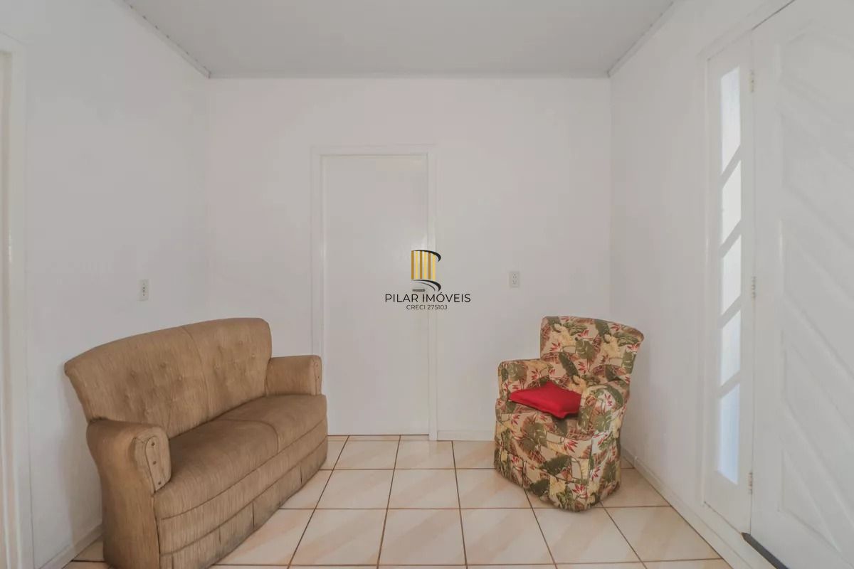 Casa e loja à venda com 300m², 3 quartos e 3 vagas no Rubem Berta