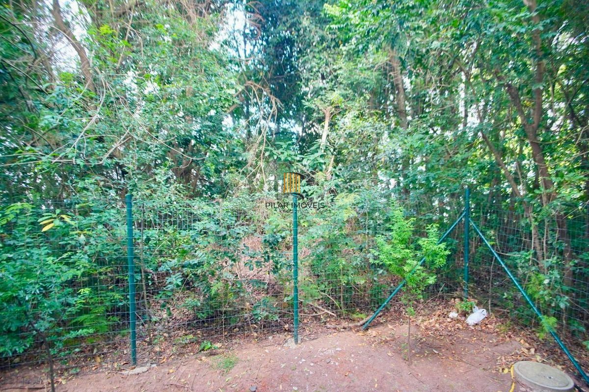 Apartamento com Sacada Linda Vista com 1 vaga de garagem Santa Fé Porto Alegre