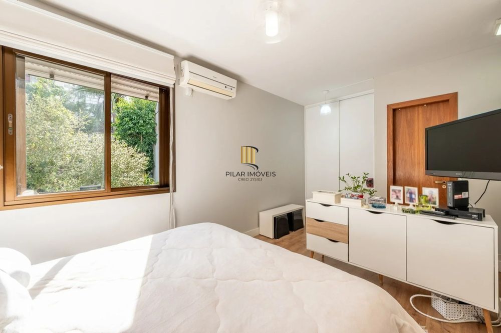 Apartamento com 2 quartos, sendo 1 suíte e 2 vagas no bairro Bela Vista