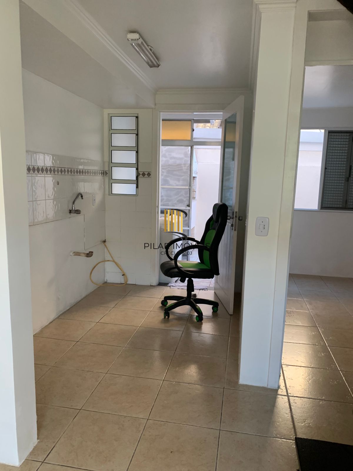 Casa com 2 quartos à venda na Avenida Faria Lobato, 1120, Sarandi, Porto Alegre