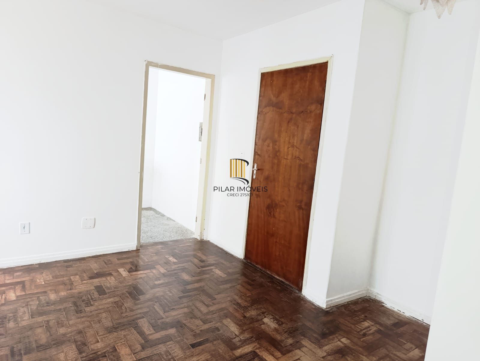 Apartamento térreo de 2 quartos no bairro Jardim Leopoldina.