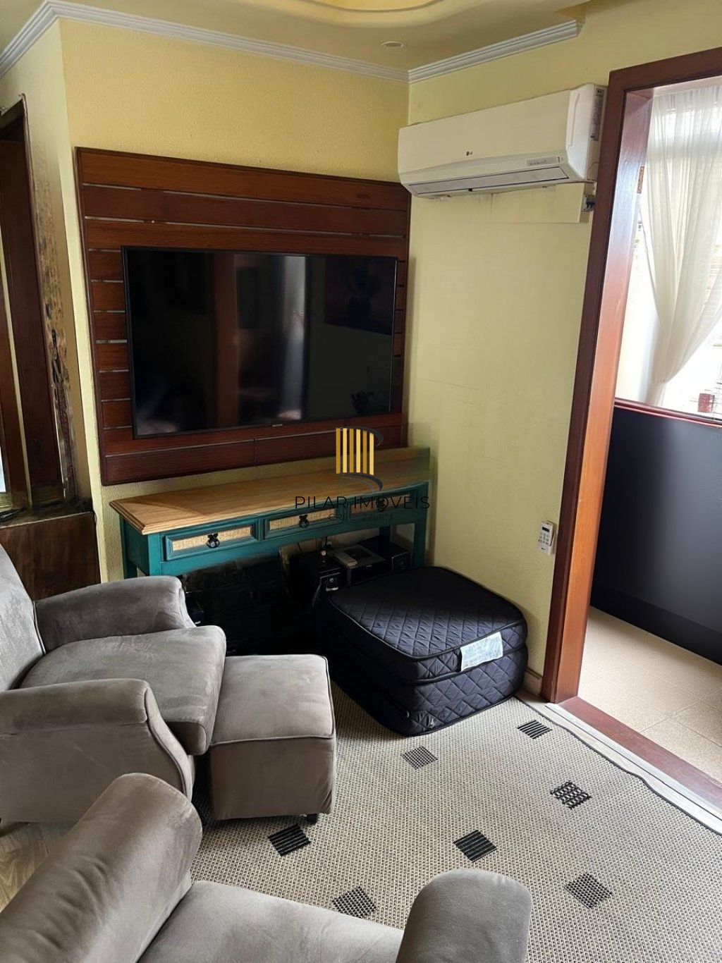 Apartamento com 2 dormitórios e 65m² à venda no Bairro Santa Cecília