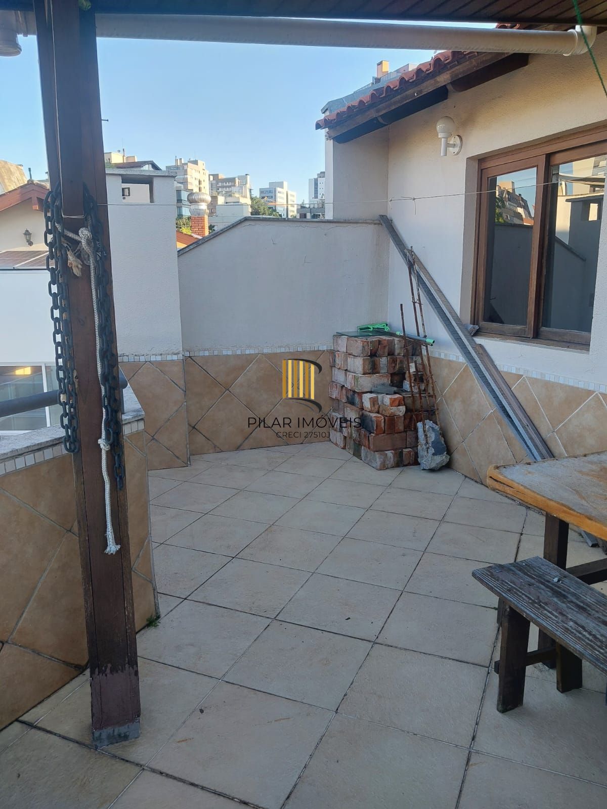 Cobertura com Elevador, 3 Dormitórios, 3 Vagas Escrituradas – São Geraldo