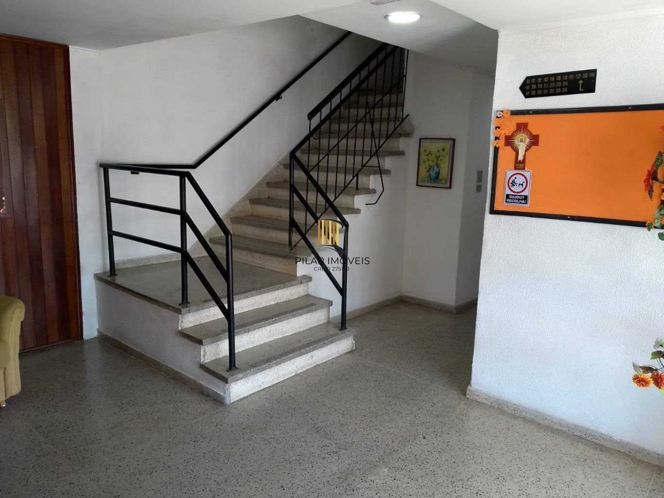 Apartamento de 1 dormitório no bairro Glória