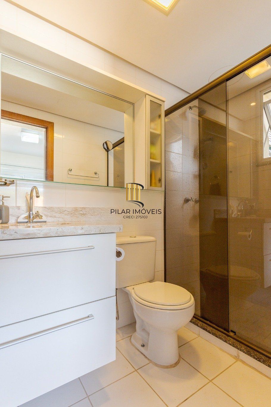 Apartamento de 2 quartos e 1 vaga de garagem no Bairro Partenon Porto Alegre.