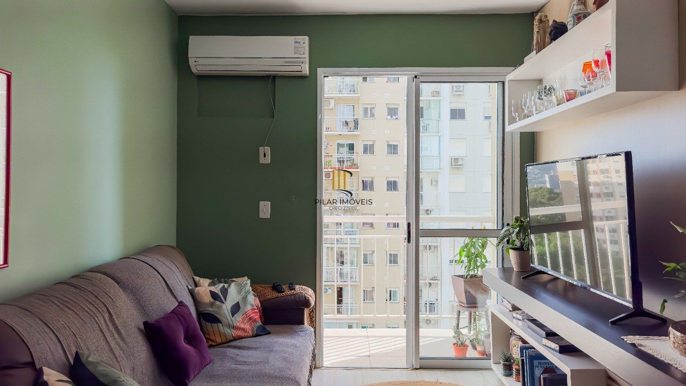 Apartamento com 2 quartos e 61m² à venda no Jardim Carvalhos em Porto Alegre.