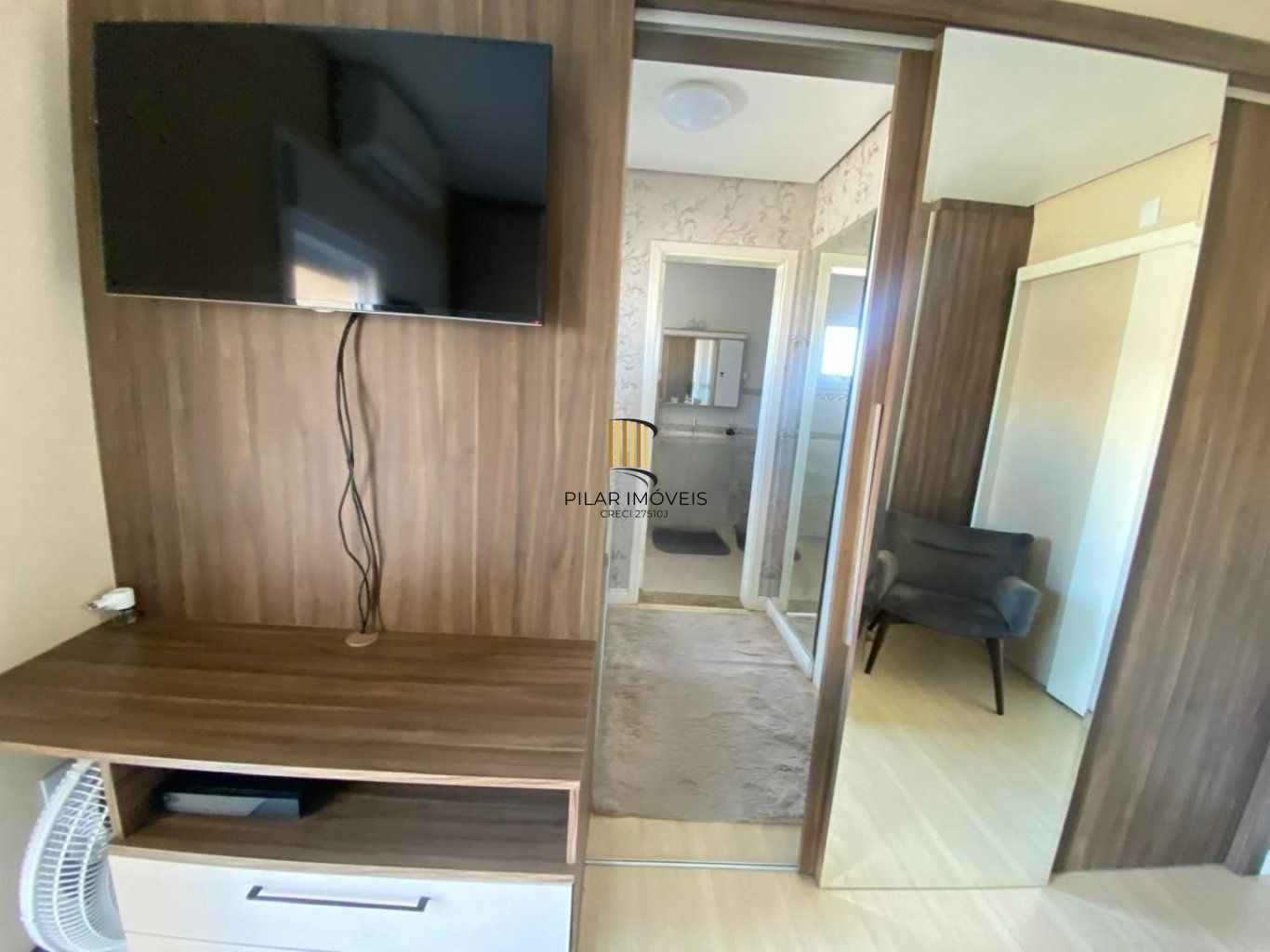 Casa de 3 quartos, 2 vagas de garagem cobertas no bairro Mato grande em Canoas.