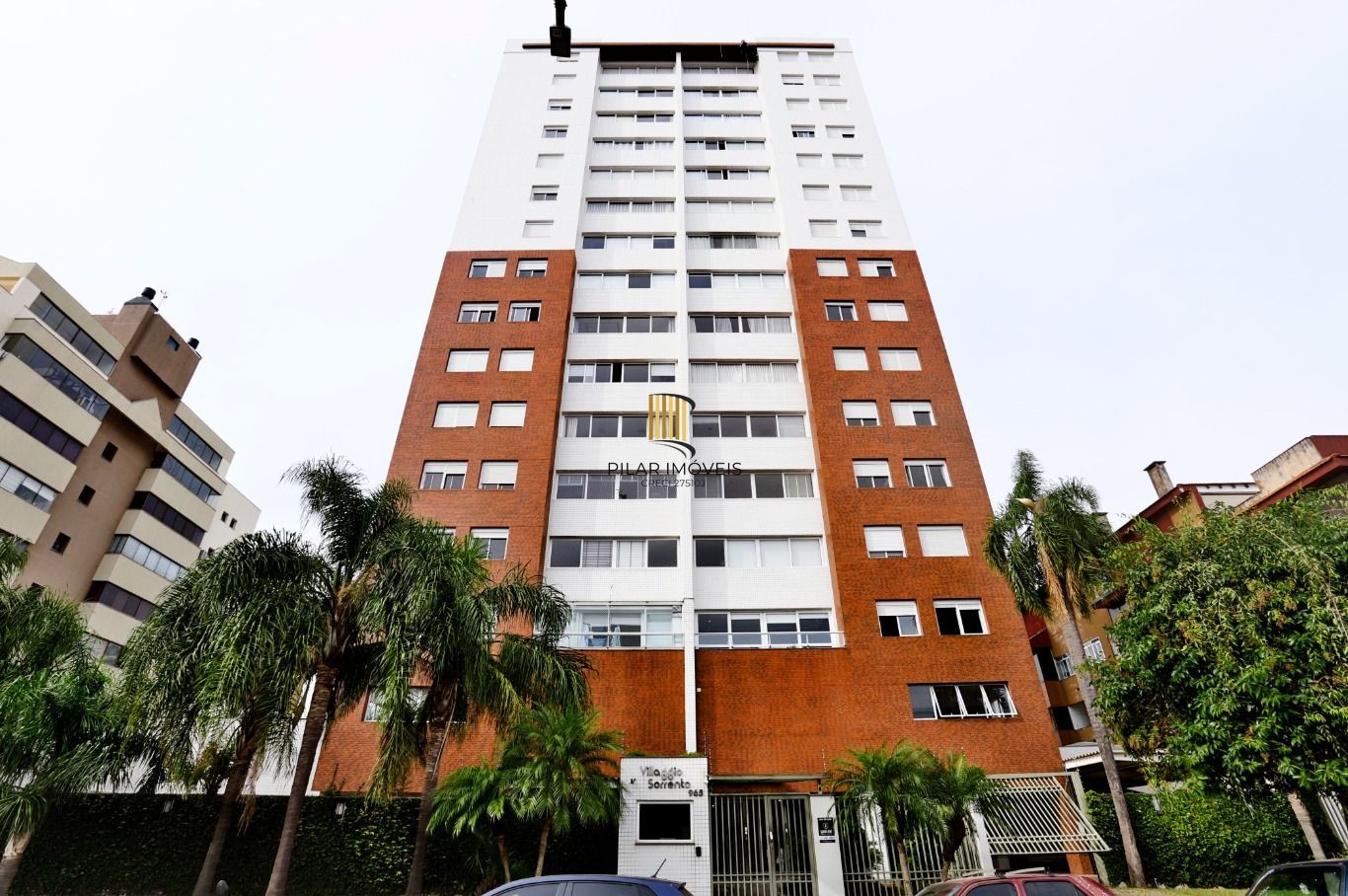 Apartamento com 2 quartos (1suíte) e 2 vagas de garagem no Bairro Santana
