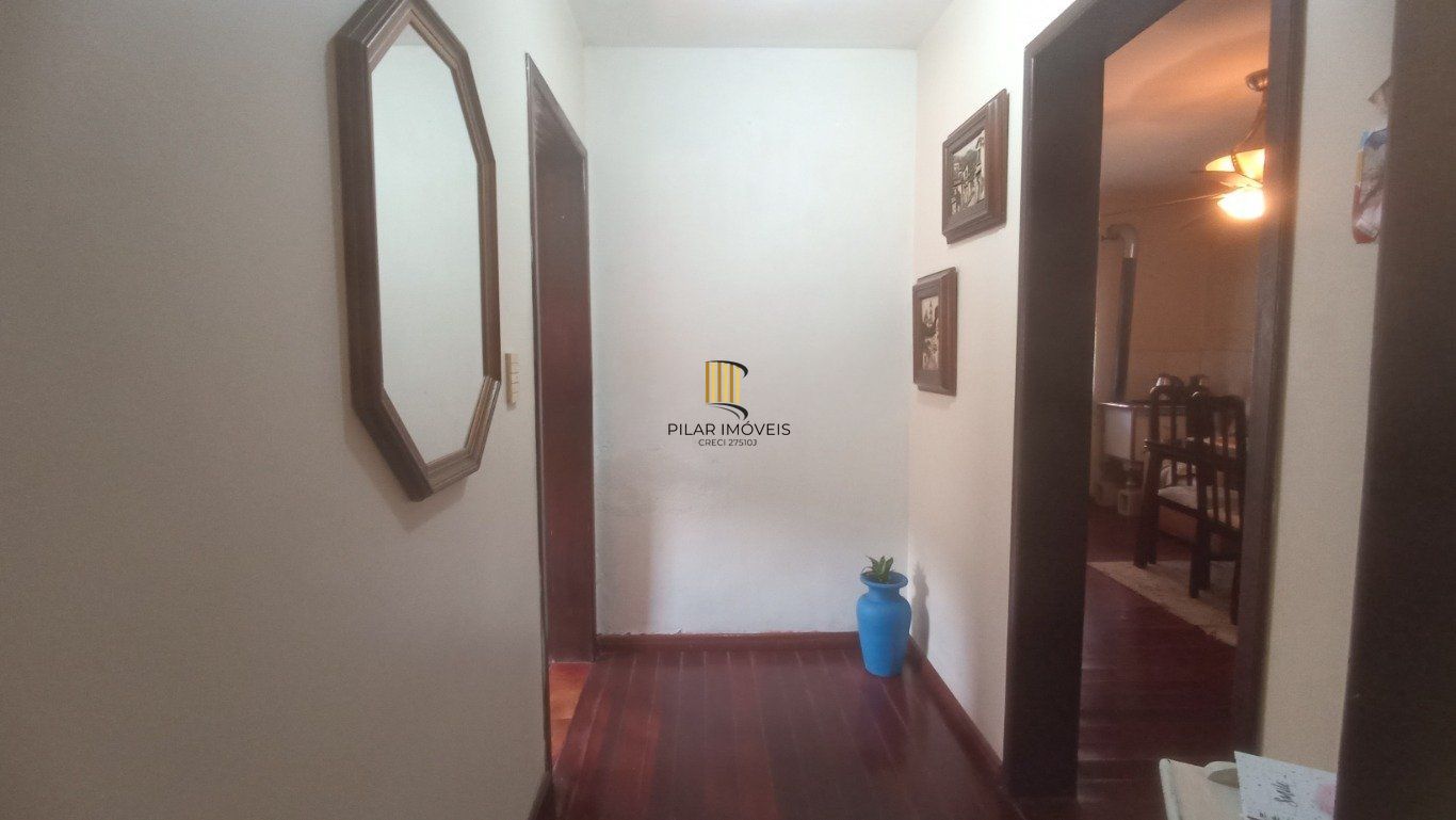 Casa de 3 dormitórios bairro Santa Fé