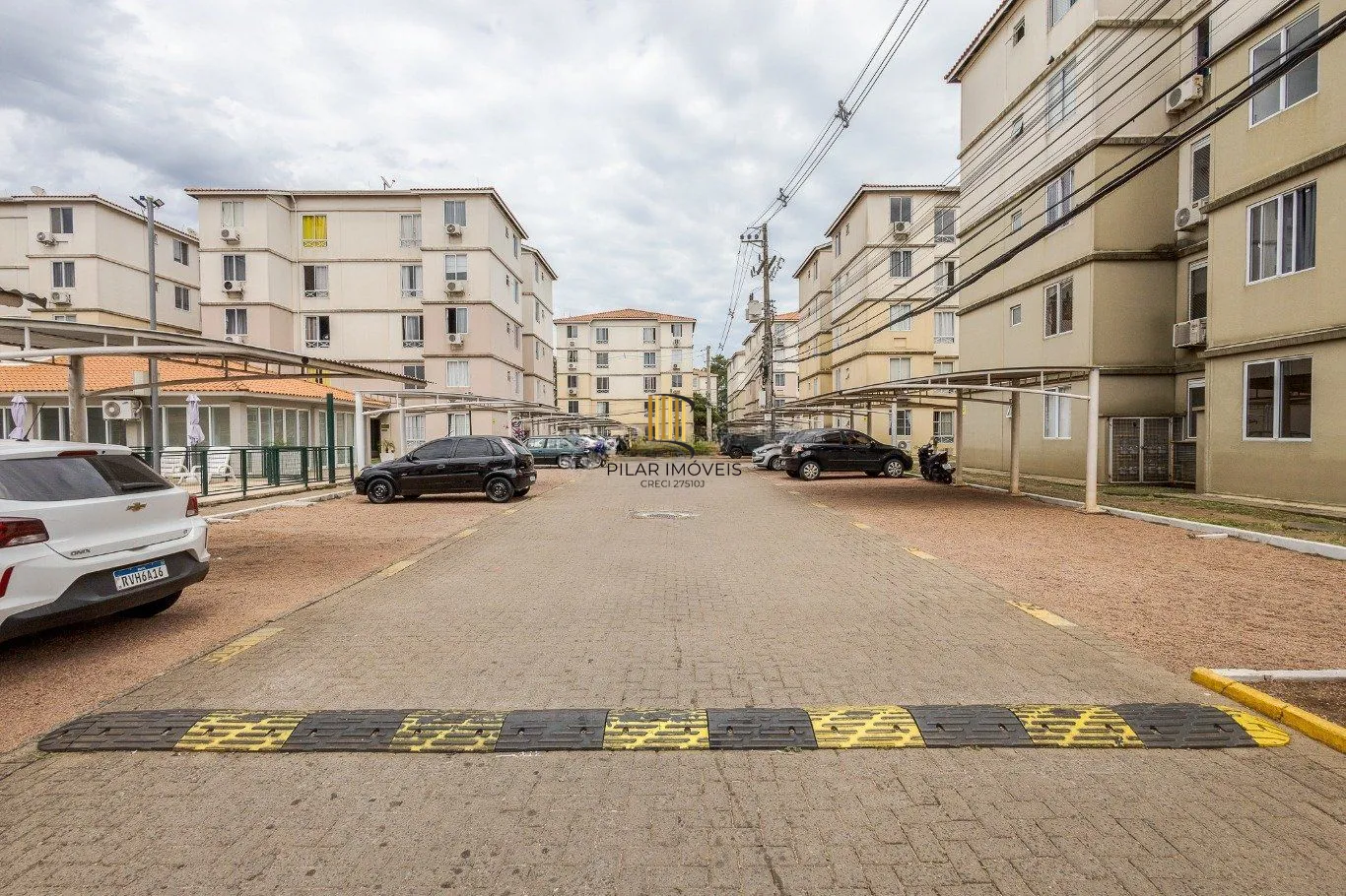 Apartamento de 2 dormitórios e 1 vaga de garagem em Canoas.
