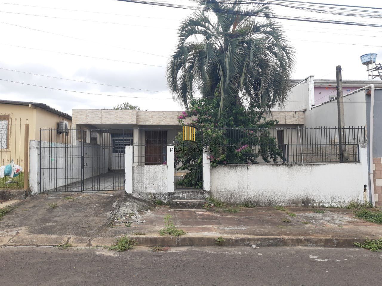 Casa de 2 Quartos e 2  vagas de garagem no Parque Granja em Cachoeirinha.