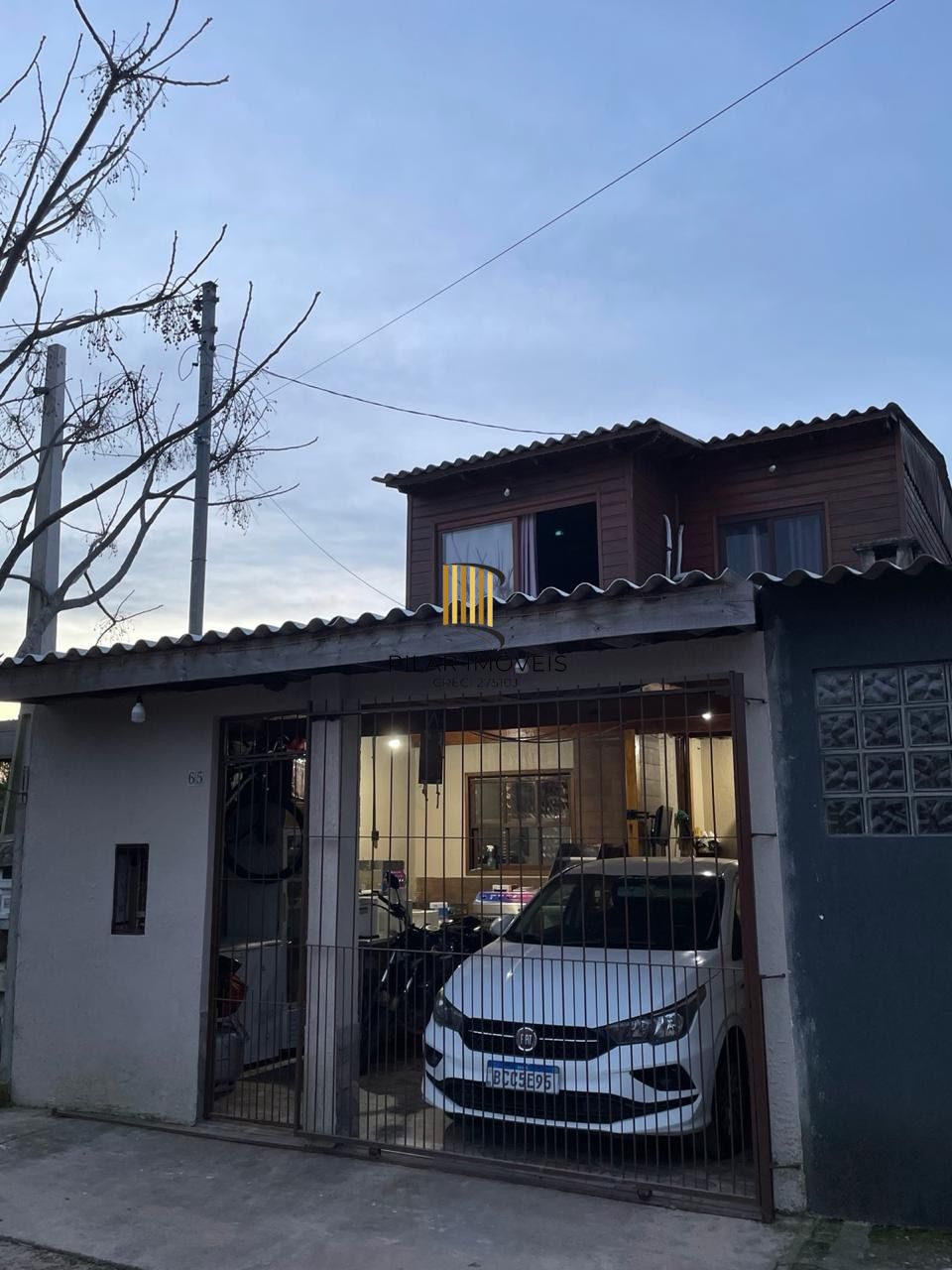 Casa 3 dormitórios no Bairro Ponta Grossa