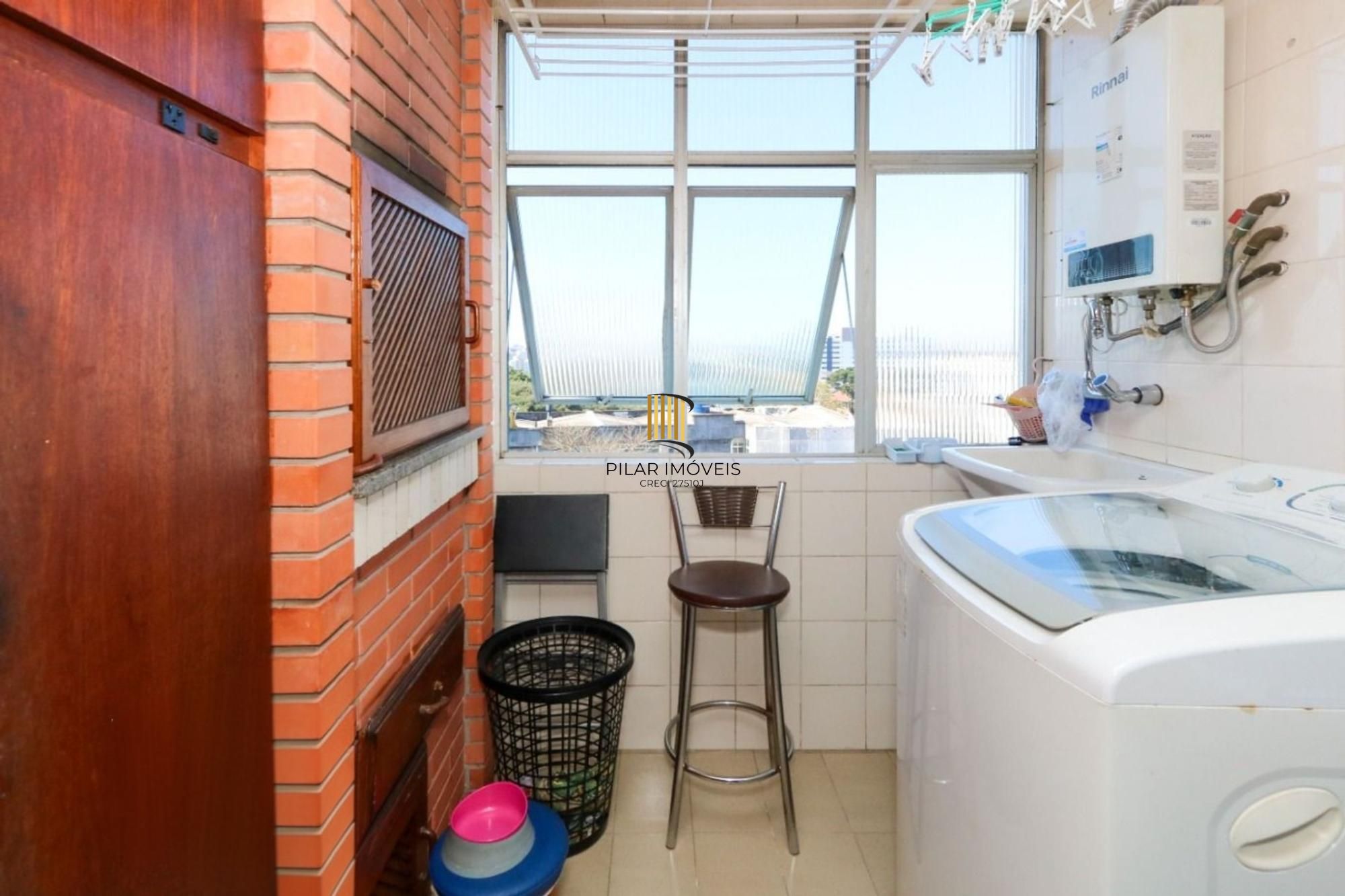 Apartamento 3 quartos, elevador e uma vaga de garagem em Canoas.