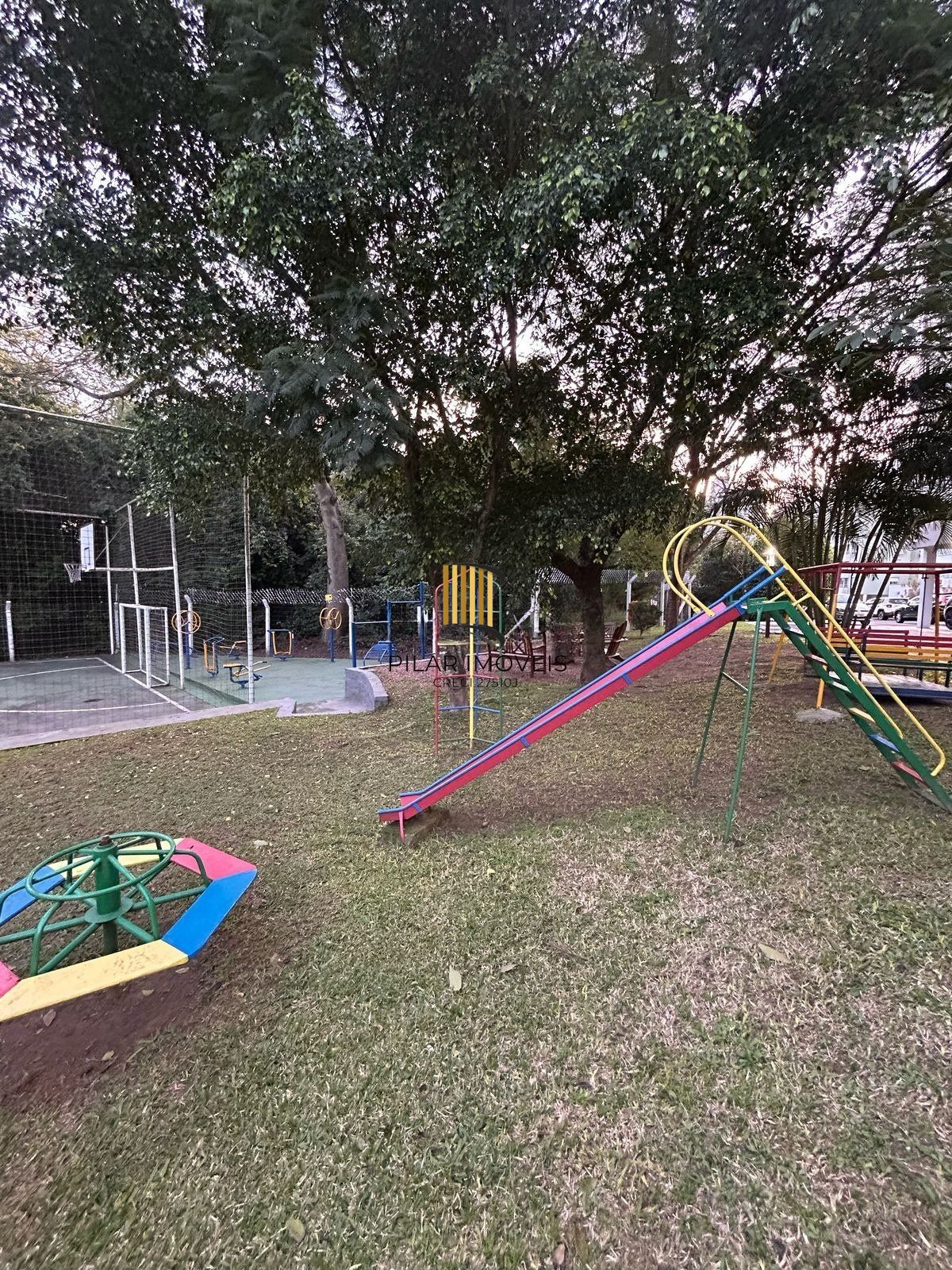 Apartamento à venda com 2 quartos e 55m² no bairro Cristal
