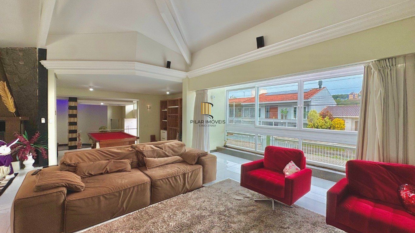 Casa com 4 Quartos e 4 banheiros, 600 m² por R$ 3.790.000 no Jardim Lindóia.