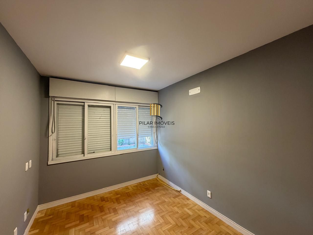 Apartamento 3 Dormitórios Reformado no Centro Histórico