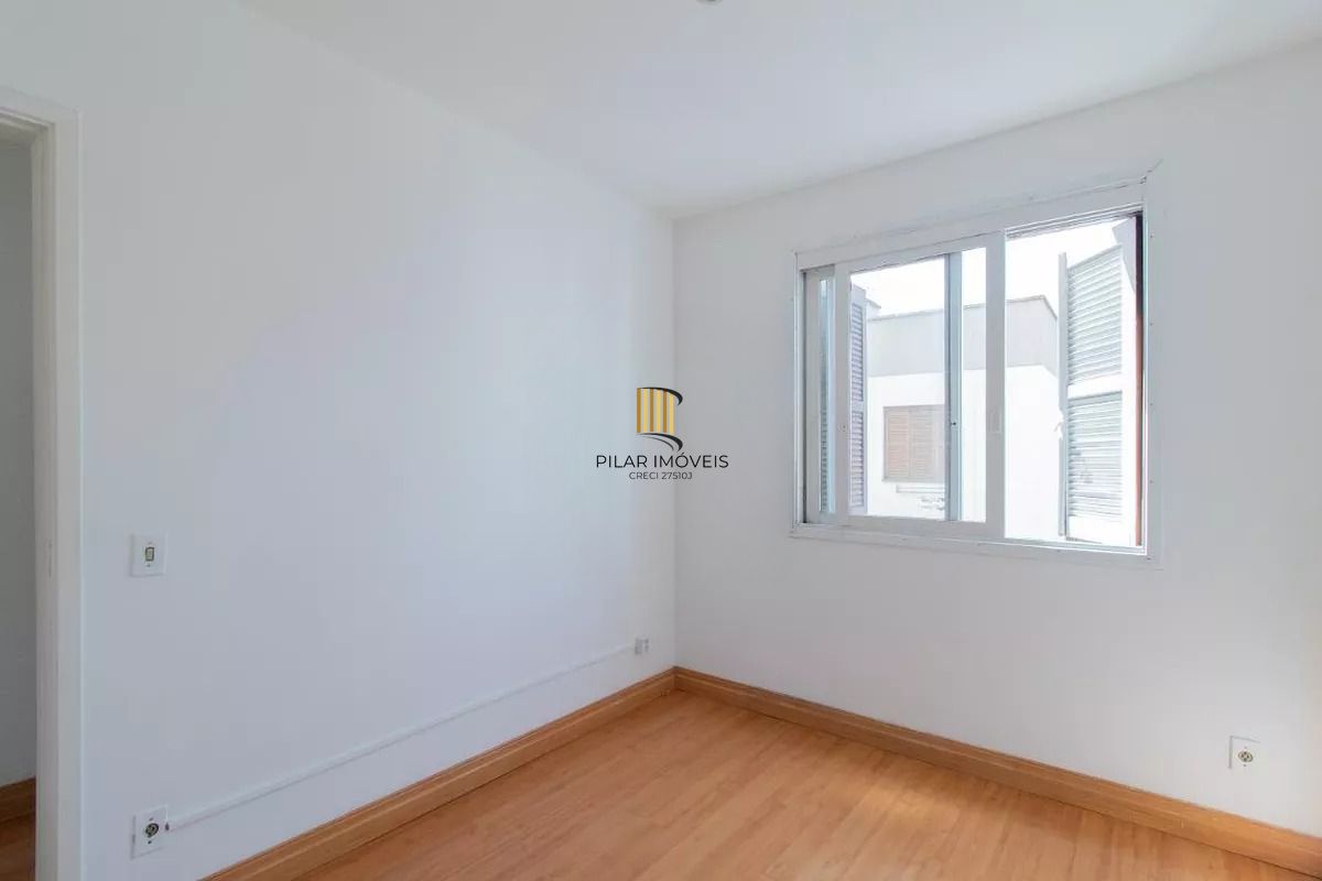 Apartamento à venda com 64m², 2 quartos e 1 vaga no Partenon
