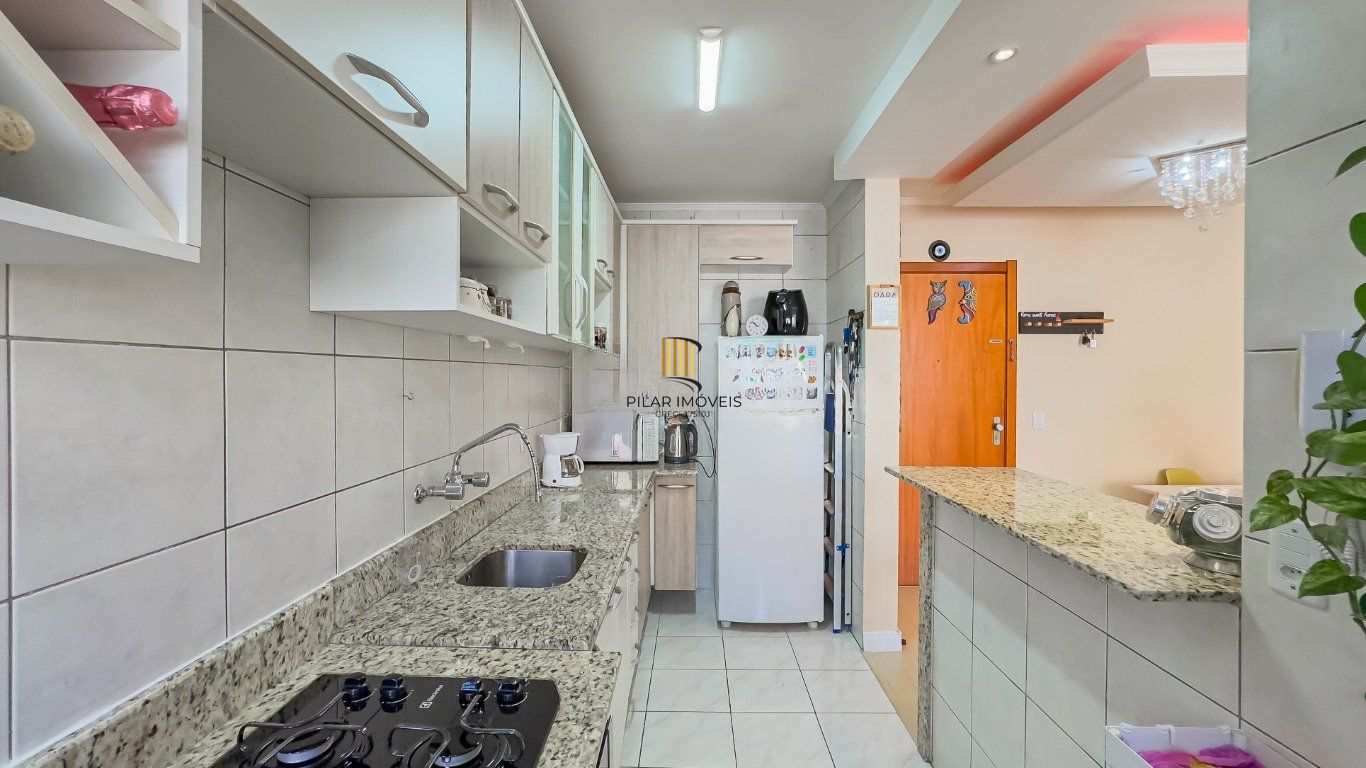 Apartamento à venda com 3 quartos 76 m² no Bairro São Sebastião