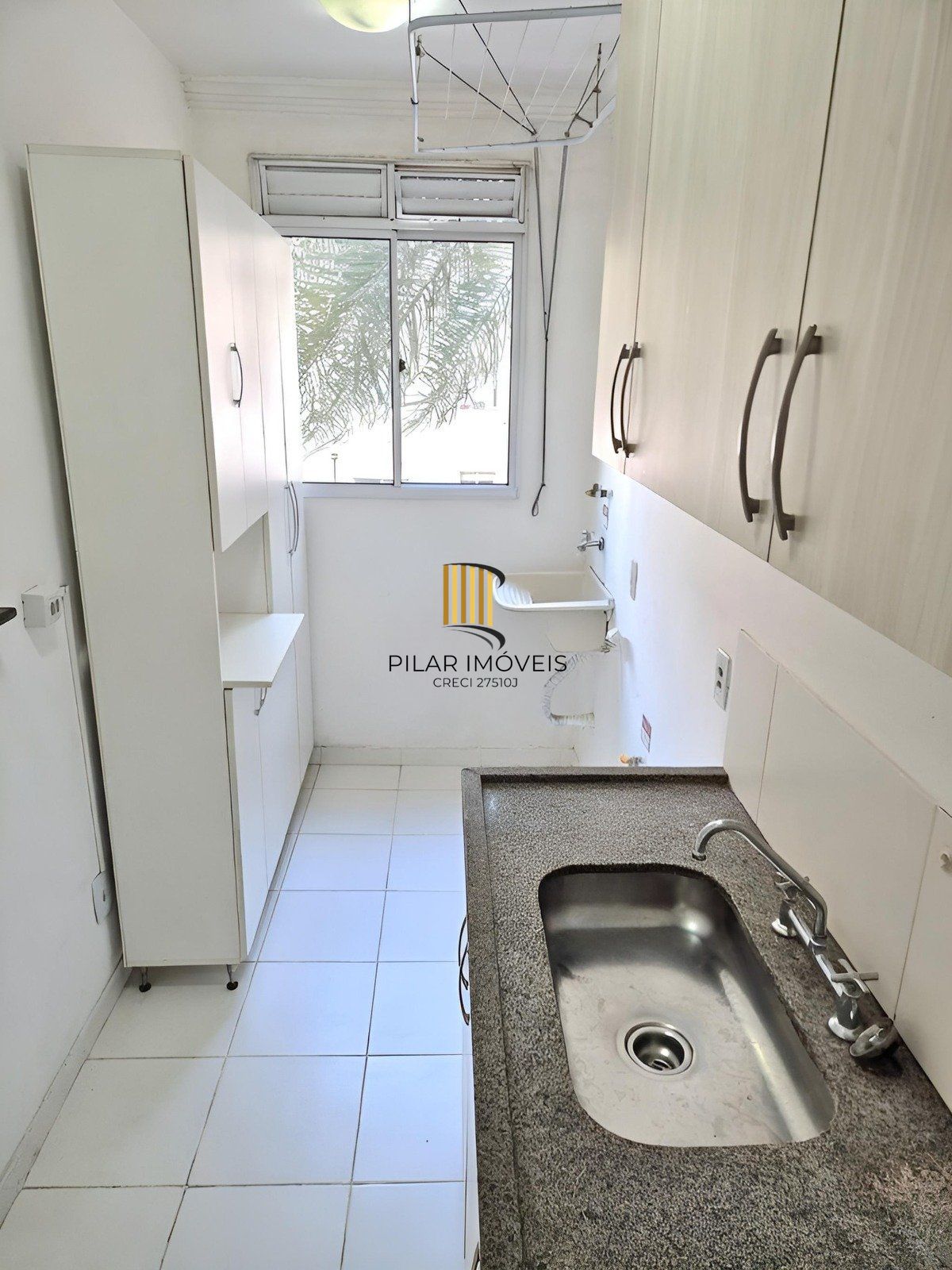 Apartamento 2 quarto, 1 vaga e piscina no bairro São Sebastiao