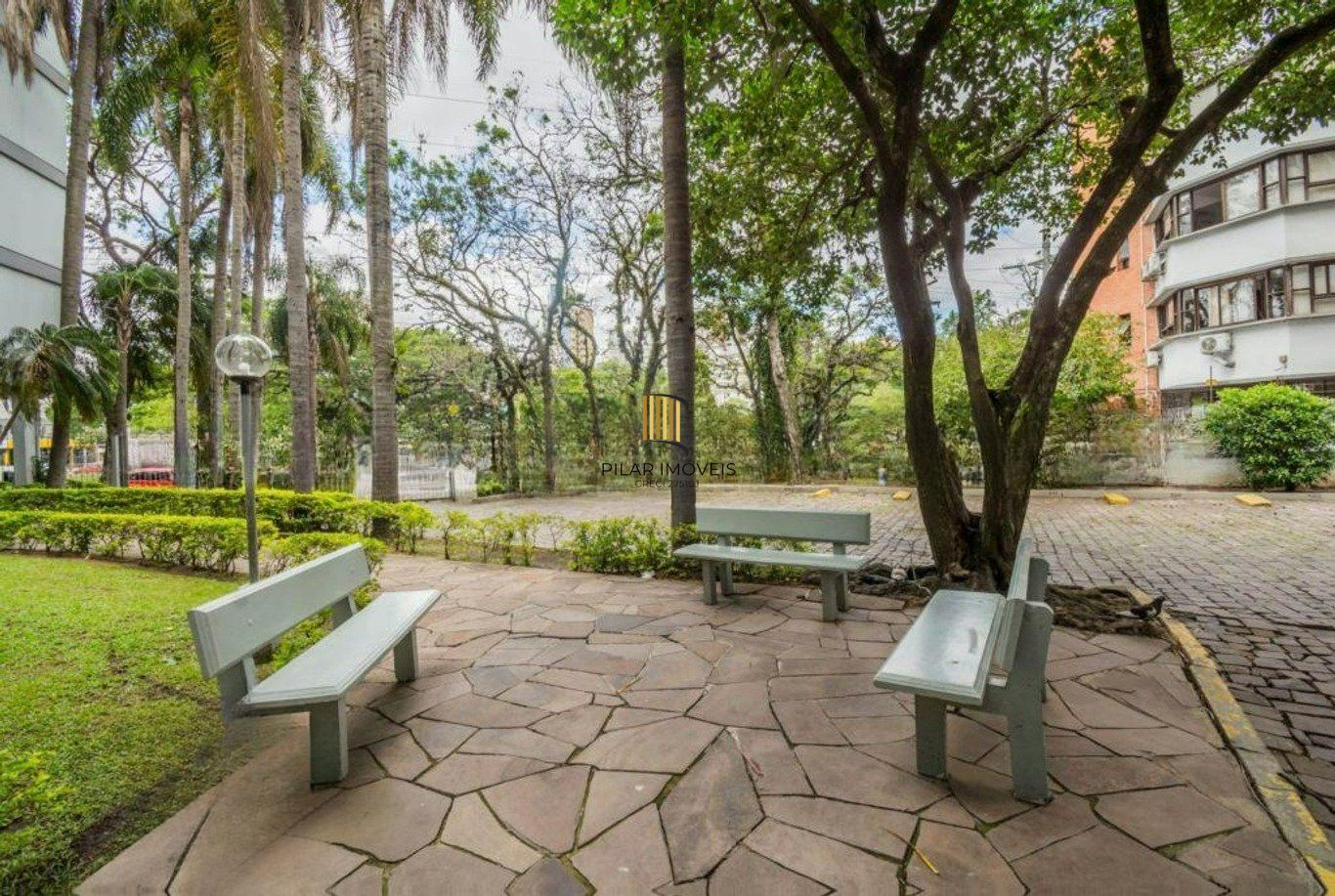 Apartamento com 1 quarto e 41m² à venda em Santana, Porto Alegre