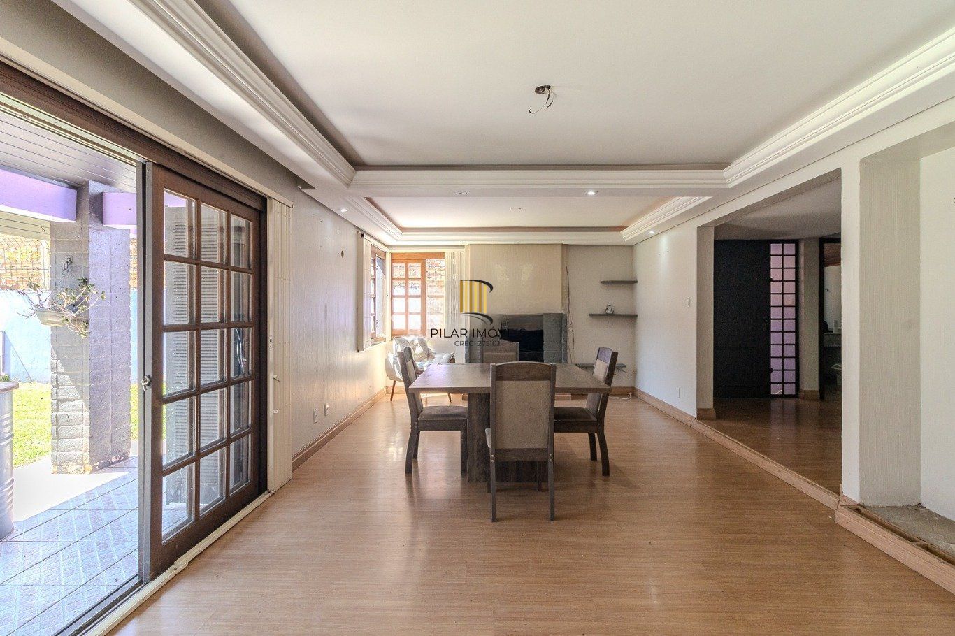 Casa com 3 quartos, vaga, piscina, Juncker e com patio no Jardim Planalto