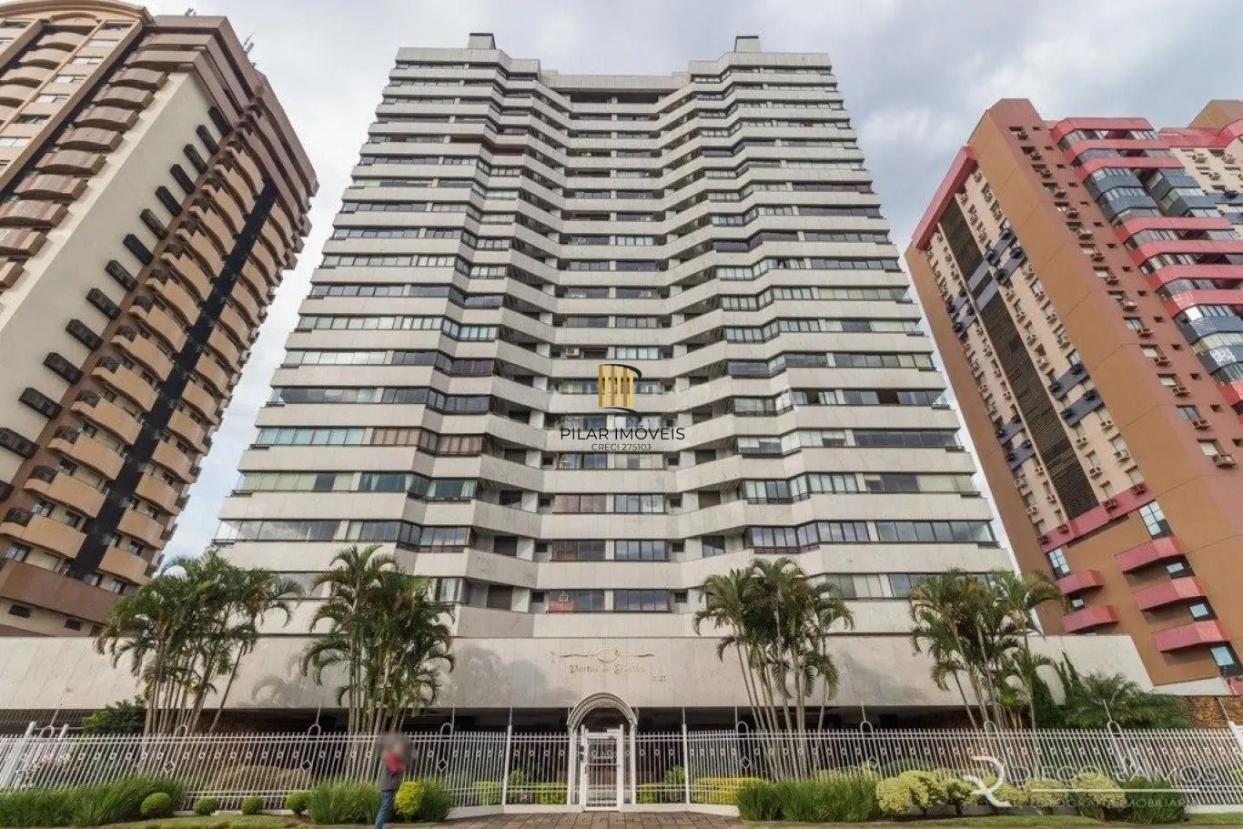Apartamento à venda com 3 quartos 125 m² no Menino Deus