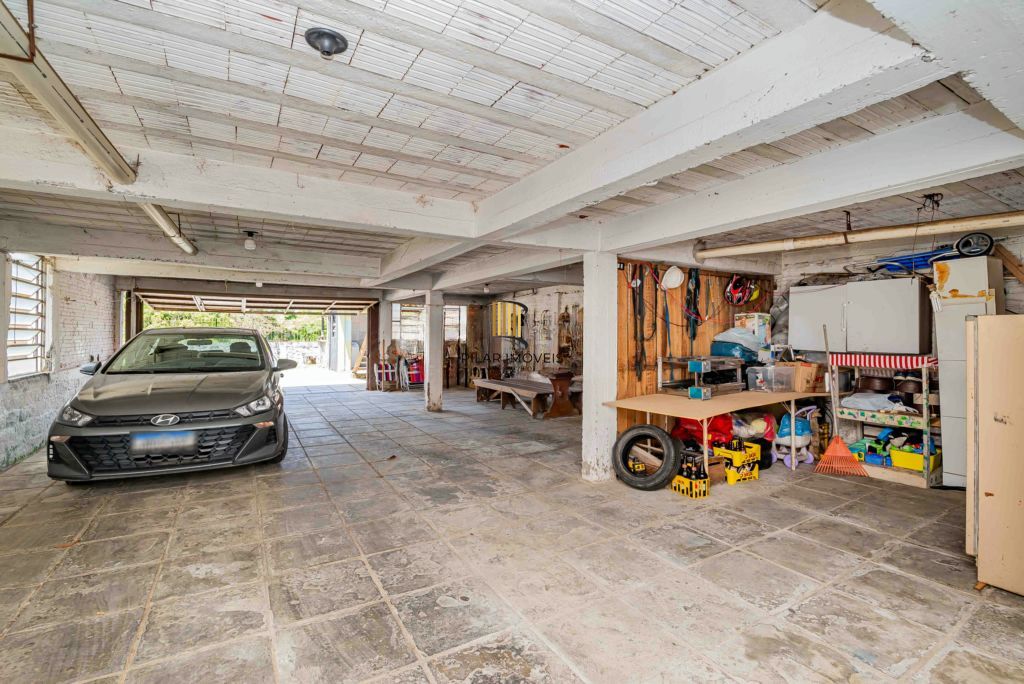 Casa com 3 quartos e 4 vagas à venda em Vila Nova