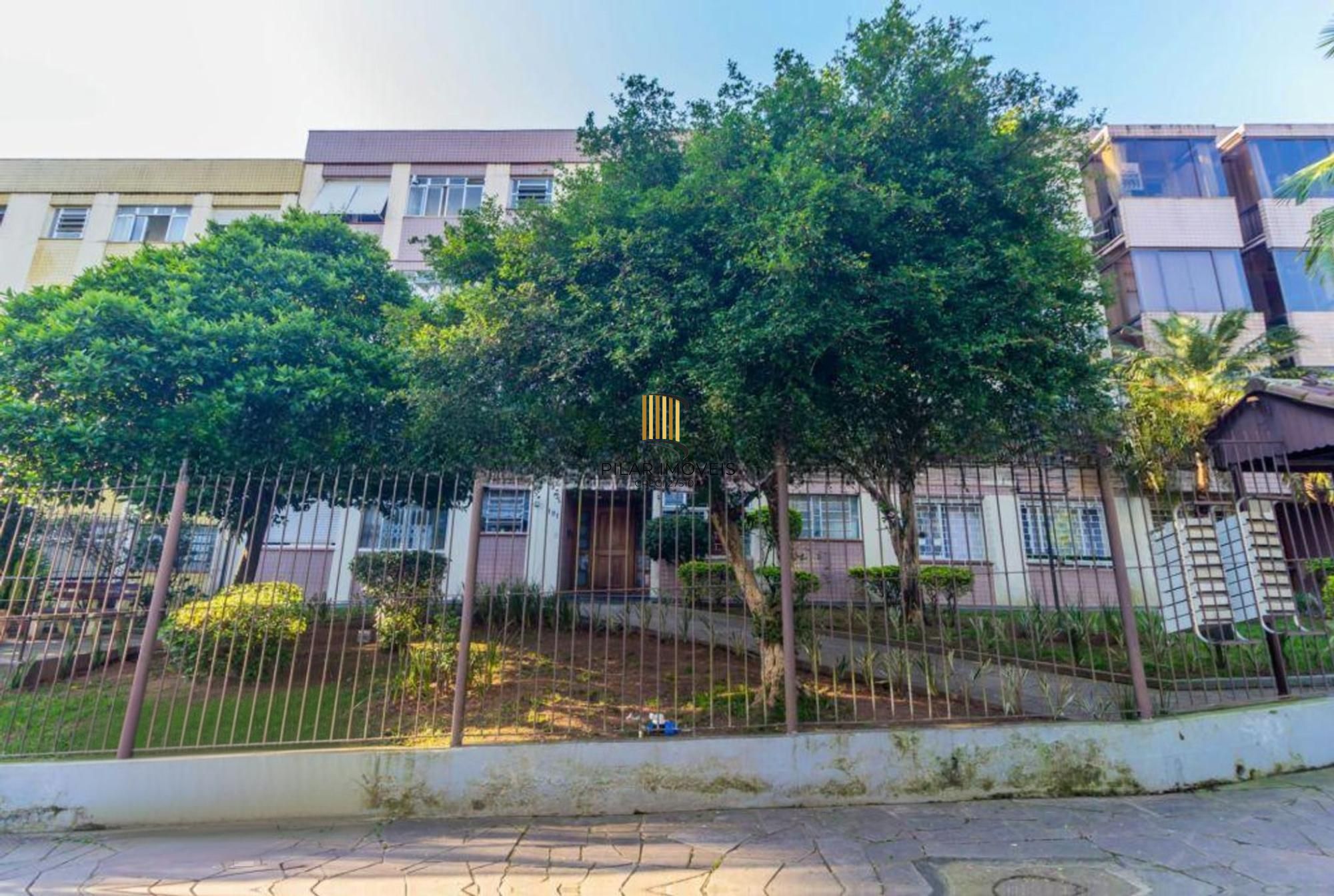 Apartamento à venda com 2 quartos e 1 vaga de garagem no Bairro Vila Ipiranga