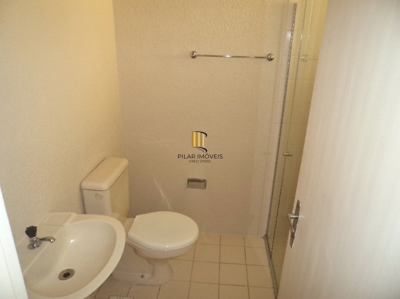 Apartamento com 2 dormitórios, 1 vaga e elevador no Bairro Ecoville/Sarandí