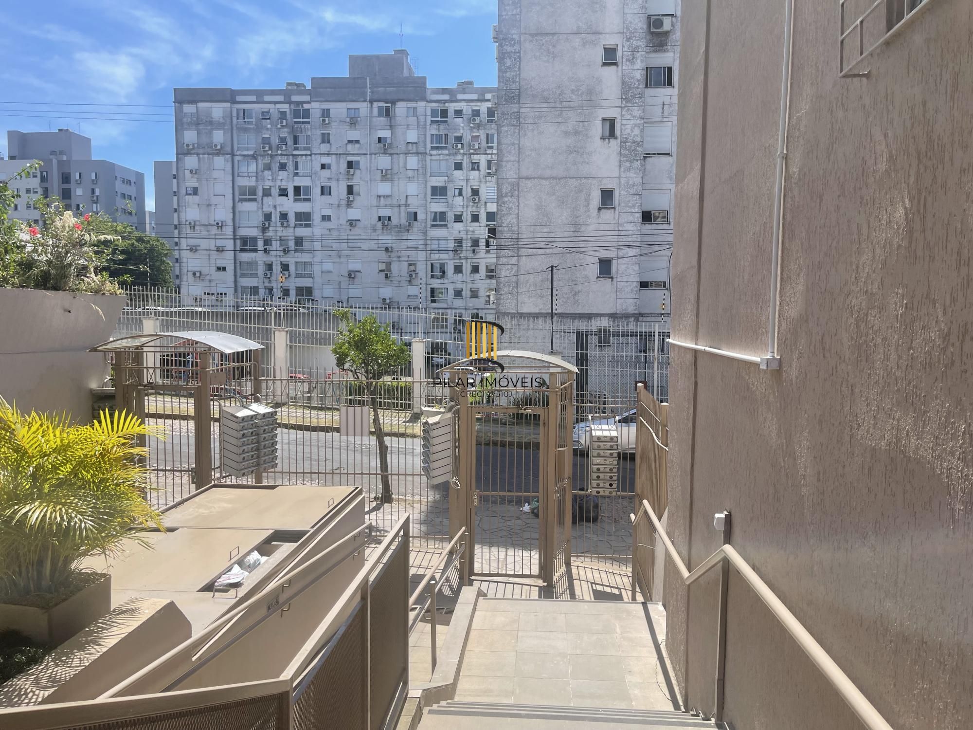 Apartamento com 2 quartos com closet à venda 1 vaga de garagem Elevador Sarandi