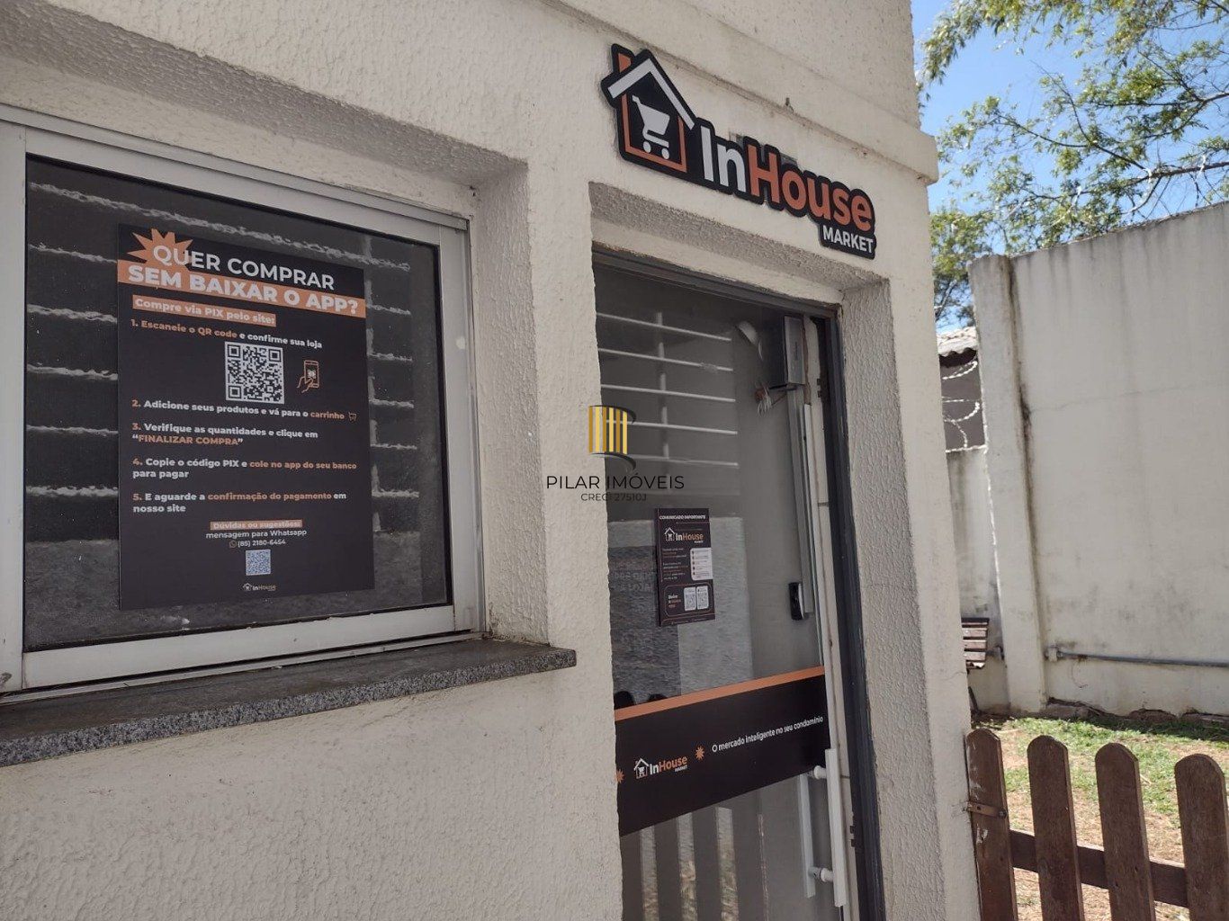 Apartamento 2 Dormitórios Térreo com Portaria 24h no Morro Santana