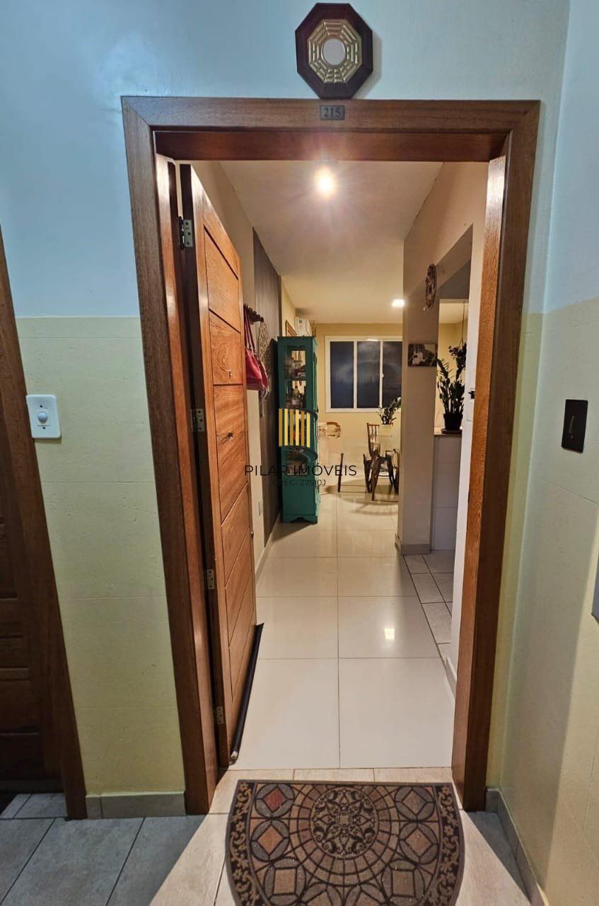 Apartamento de 2 quartos, 1 vaga, portaria 24 horas no bairro Higienópolis.