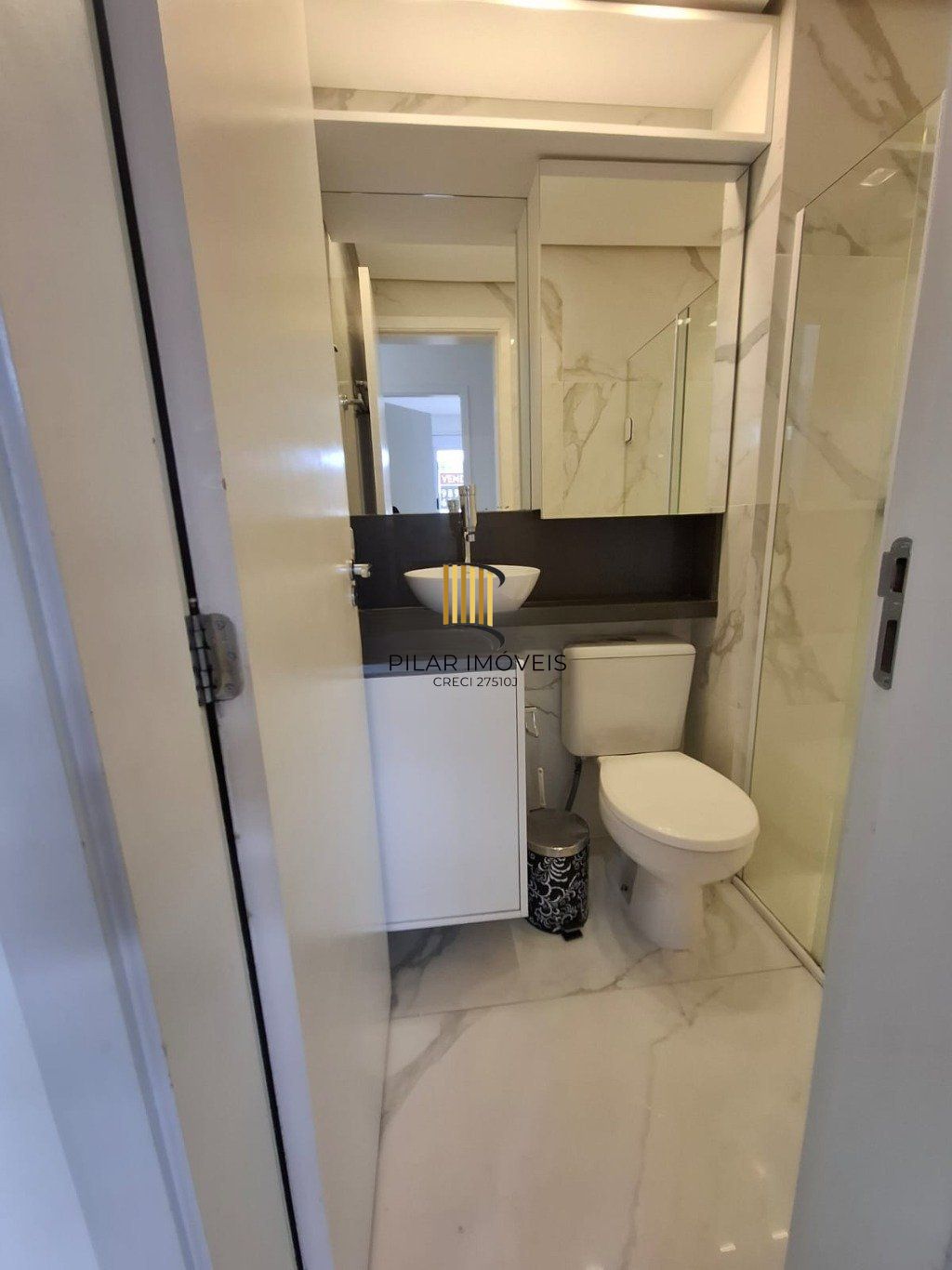 Apartamento 2 Quartos, Suíte, Vaga, Elevador no Condomínio Boulevard