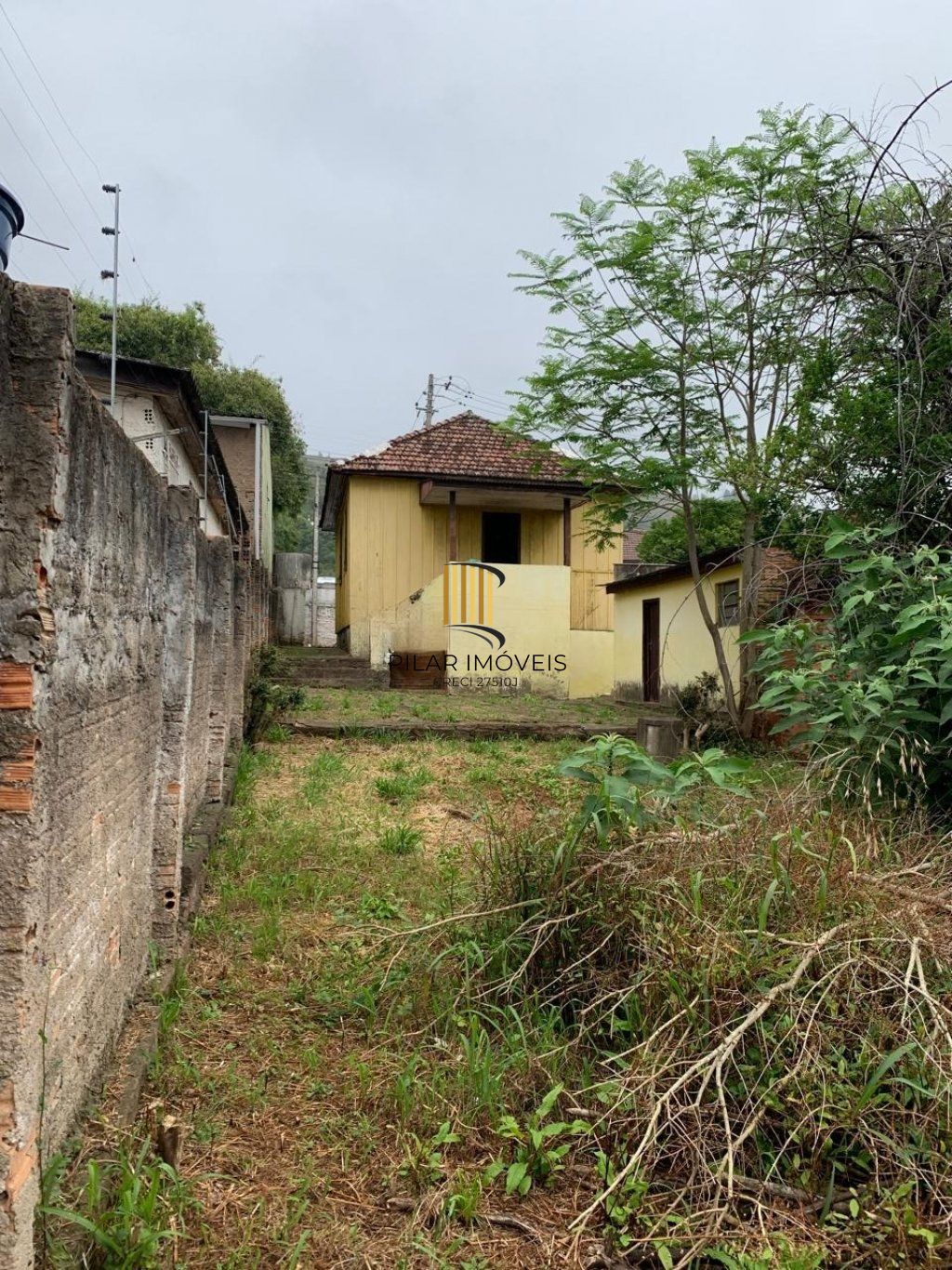 Casa de 2 quartos no bairro Morro Santana