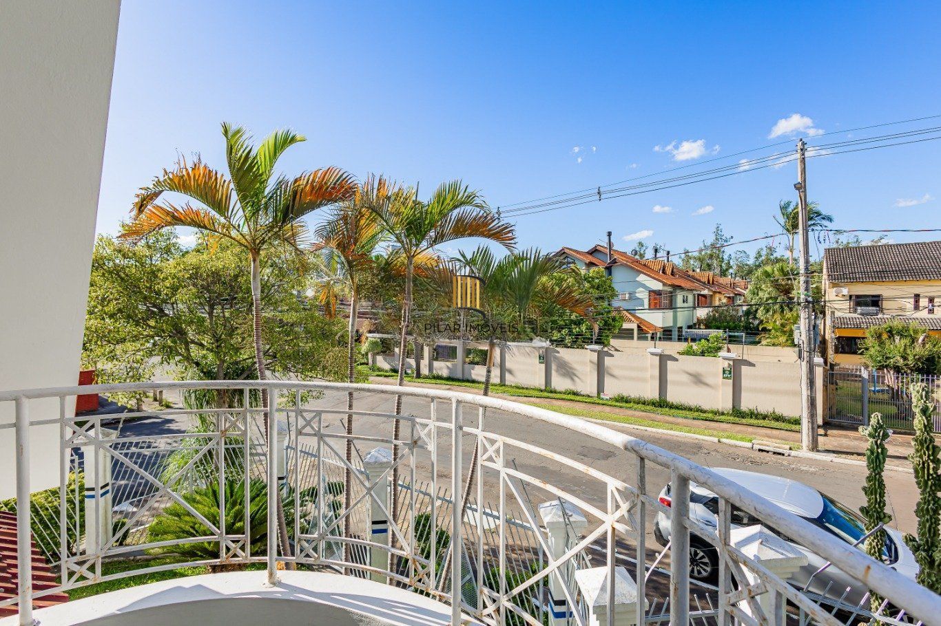 Casa com 3 dormitórios, 2 vagas de garagem no bairro Marechal Rondon em Canoas.