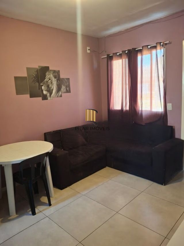 Casa em condomínio de 2 quartos, 1 vaga de garagem em Cachoeirinha.