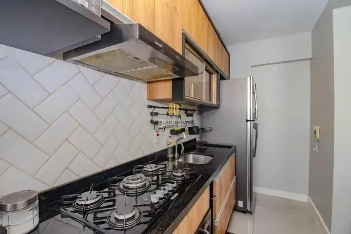 Apartamento 2 Dorm com Elevador e Vaga na Protásio Alves