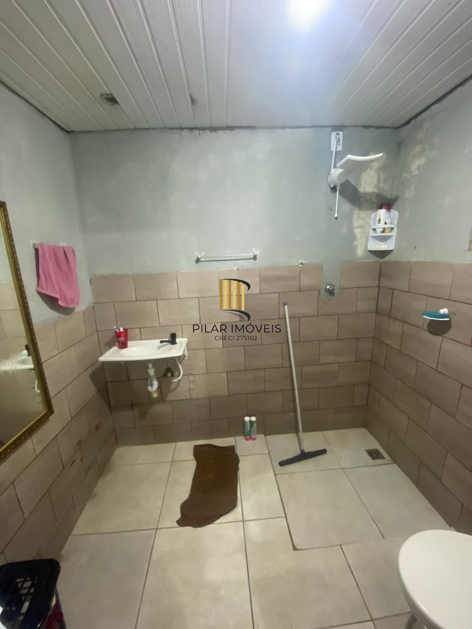 Casa de 159m2 com 3 quartos e vaga de Garagem, Restinga Porto Alegre