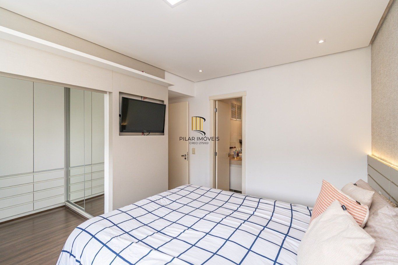 Apartamento com 3 quartos, 1 suíte, 66m² e 1 vaga na Bento Gonçalves.