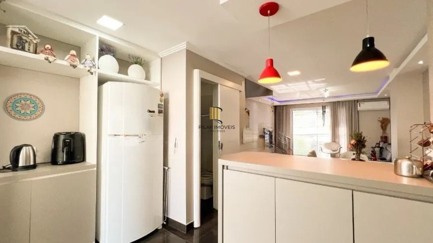 Casa de condomínio com 2 quartos, vaga e pátio no bairro parque Santa Fe