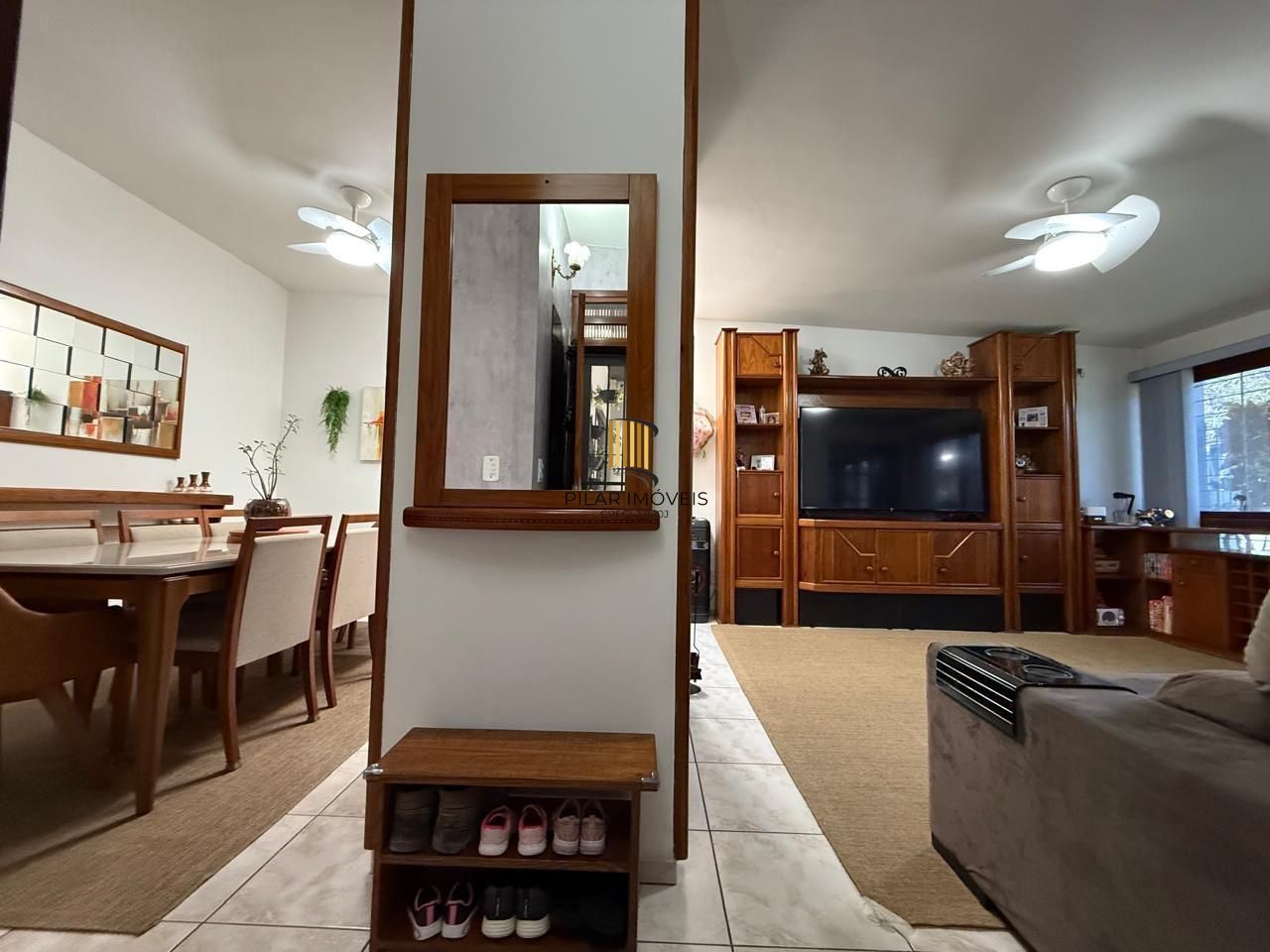 Casa semi mobiliada de 4 dormitórios bairro São Sebastião