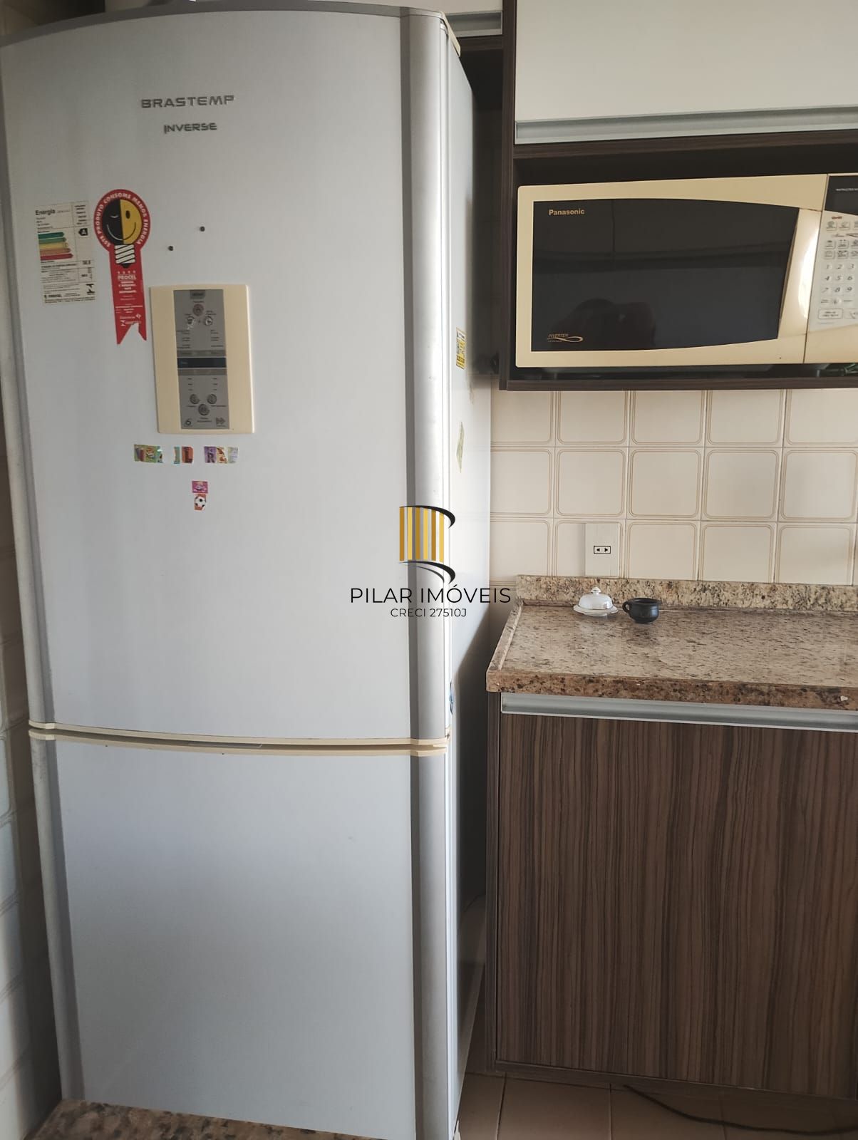 Apartamento de 1 quarto, elevador, 1 vaga coberta no bairro Partenon