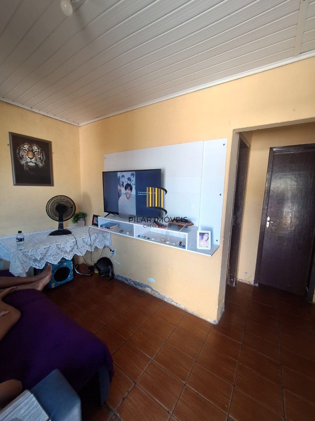 Casa de 2 dormitórios e 2 vagas de garagem em Canoas.